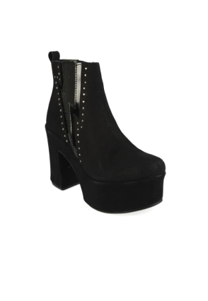 Bota Negra Con Tachas  Lila Liz -31-N